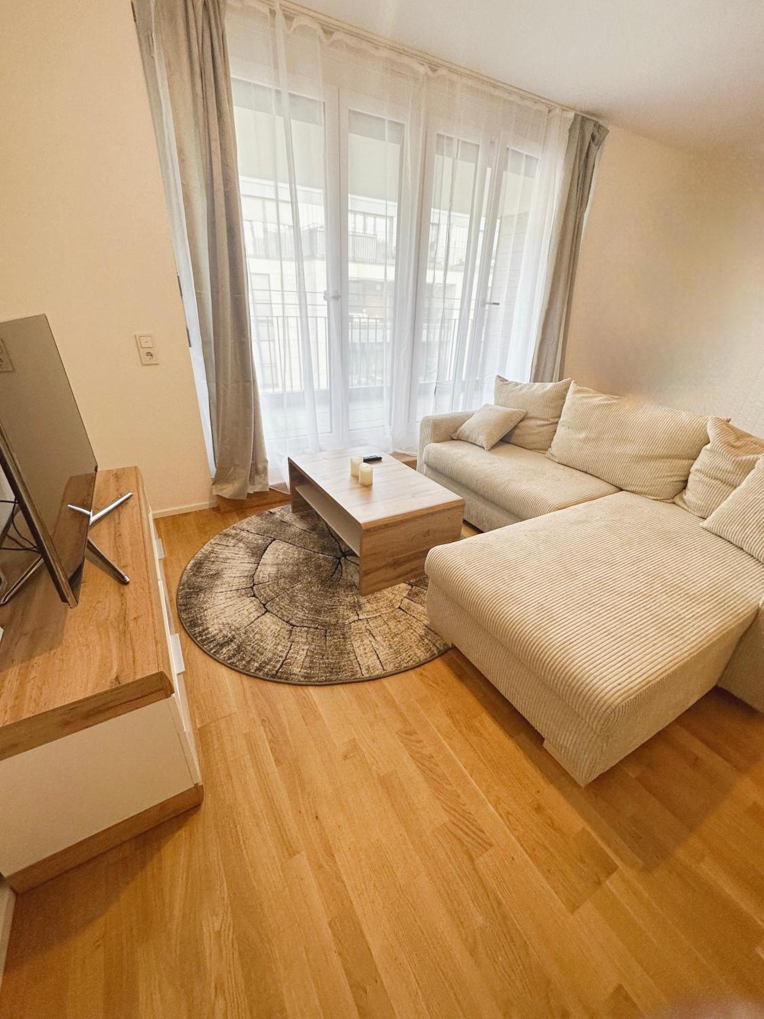 Seductive 1-Room Apt, Centre Of Stuttgart Bagian luar foto